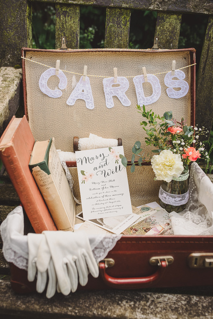 Looking for 1950s wedding ideas? Like a rockabilly wedding?