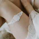 Modern Bridal Garter – Lillian